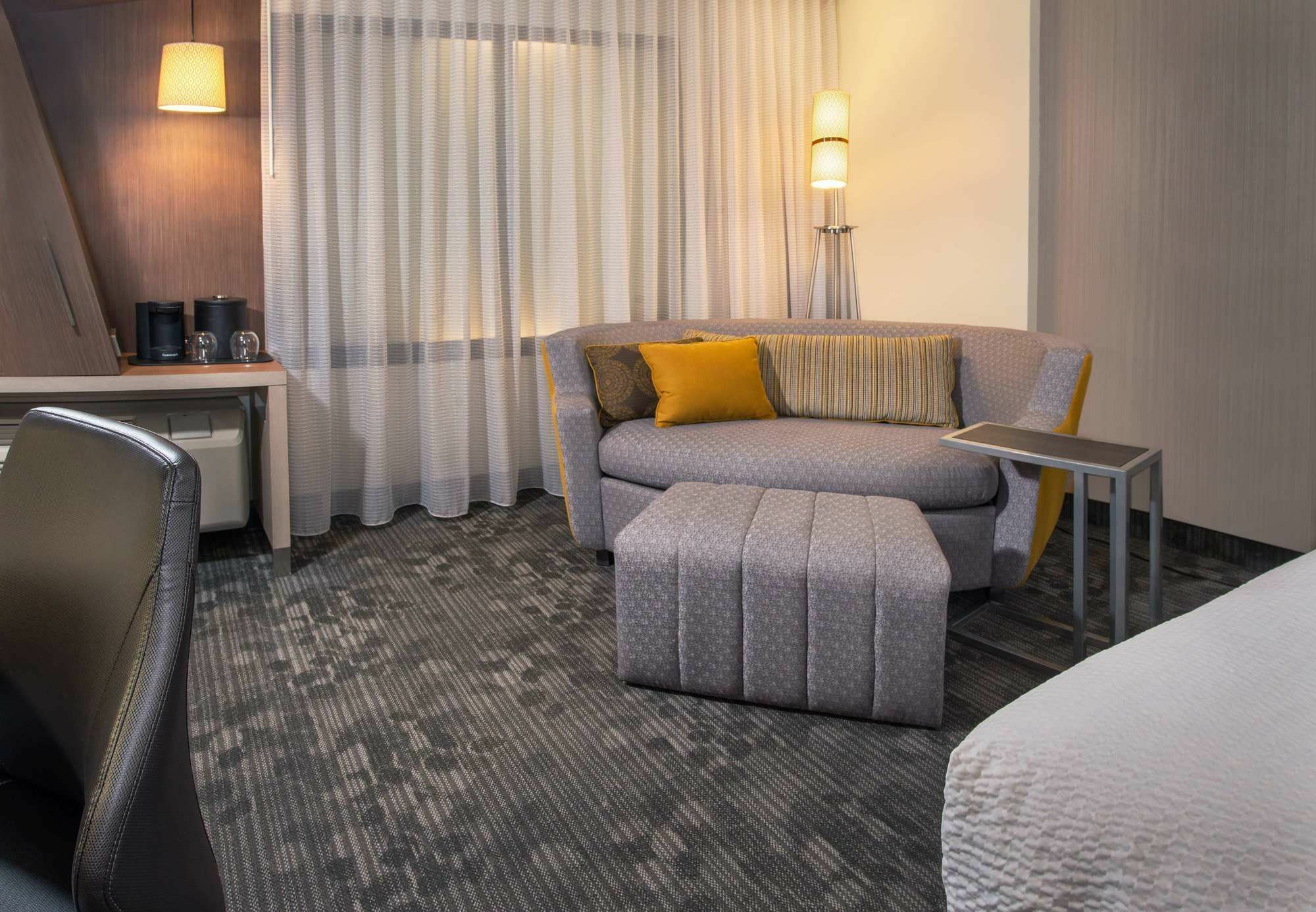 Courtyard Largo Medical Center Drive Hotell Eksteriør bilde